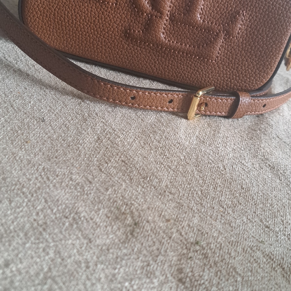 Small crossbody